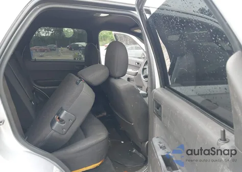 2011 Ford Escape Xlt from USA, damaged, VIN 1FMCU0DG0BKA86504